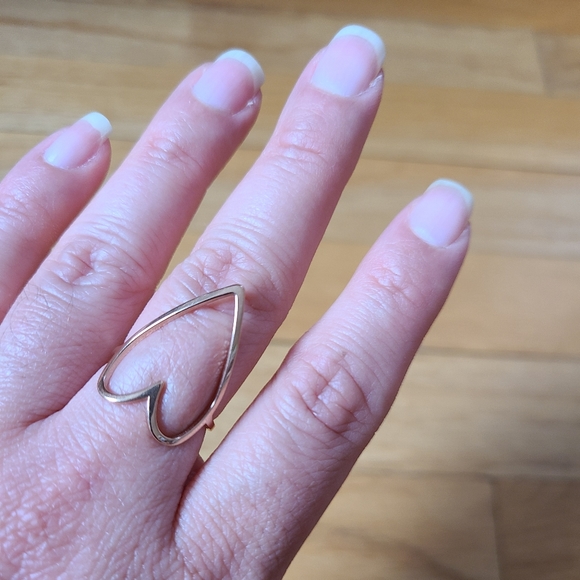 Brand New Rose Gold Peach Colored Heart Ring - Picture 6 of 7